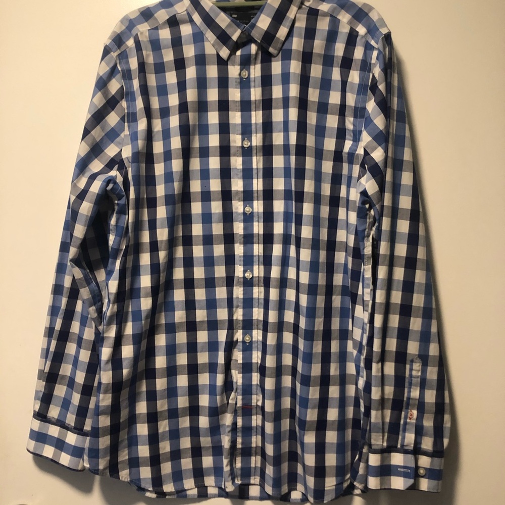 Blue and white slim fit gap button down